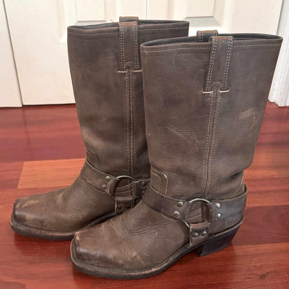 Frye Harness 12R Women’s 7